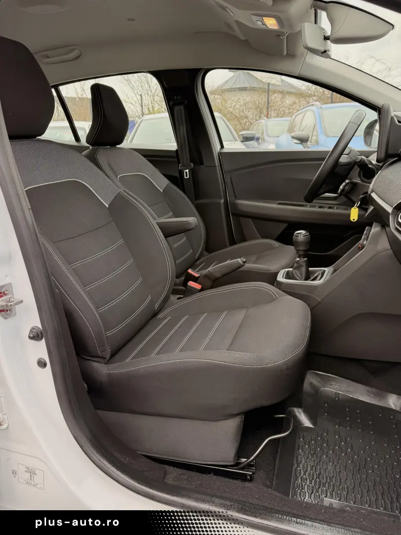 Dacia Logan TCe 90 MT5 Essential