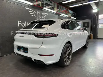 PORSCHE Cayenne Coupe S 440 PS Leichtbau Carbon Approved