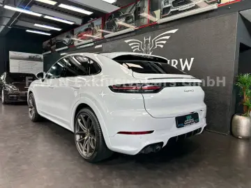 PORSCHE Cayenne Coupe S 440 PS Leichtbau Carbon Approved