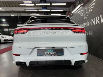 PORSCHE Cayenne Coupe S 440 PS Leichtbau Carbon Approved