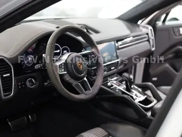 PORSCHE Cayenne Coupe S 440 PS Leichtbau Carbon Approved