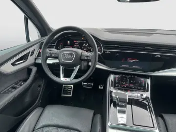 AUDI SQ7 quattro