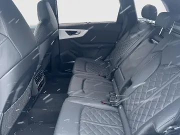 AUDI SQ7 quattro
