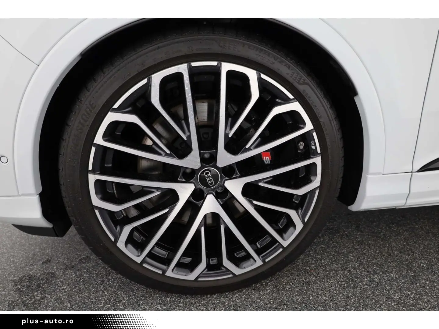 AUDI SQ7 TFSI quattro 7 locuri