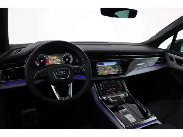 AUDI SQ7 TFSI quattro 7 locuri