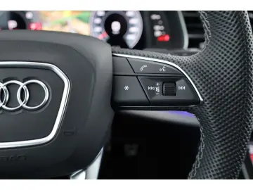 AUDI SQ7 TFSI quattro 7 locuri