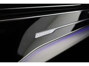 AUDI SQ7 TFSI quattro 7 locuri