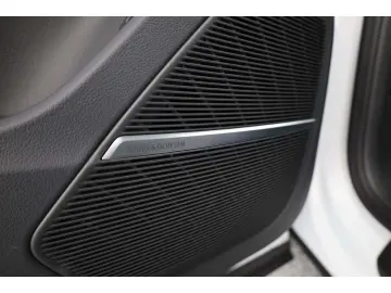 AUDI SQ7 TFSI quattro 7 locuri