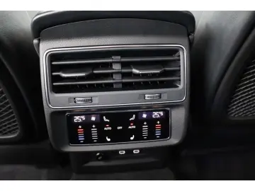 AUDI SQ7 TFSI quattro 7 locuri