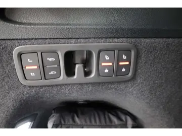 AUDI SQ7 TFSI quattro 7 locuri