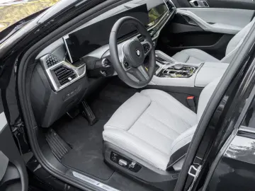 BMW X6 40d M SPORT.LUFTF.PANO