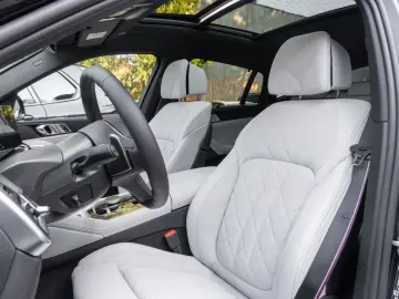 BMW X6 40d M SPORT.LUFTF.PANO