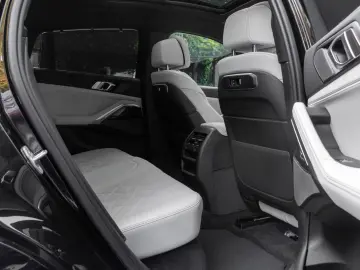 BMW X6 40d M SPORT.LUFTF.PANO