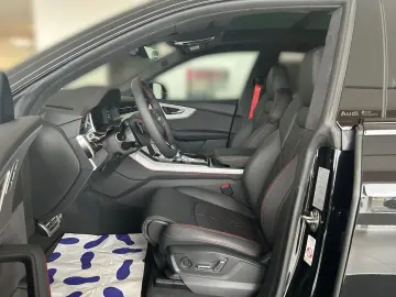 AUDI SQ8 4.0 TFSI QUATTRO