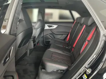 AUDI SQ8 4.0 TFSI QUATTRO