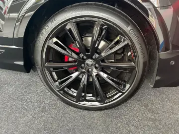 AUDI SQ8 4.0 TFSI QUATTRO