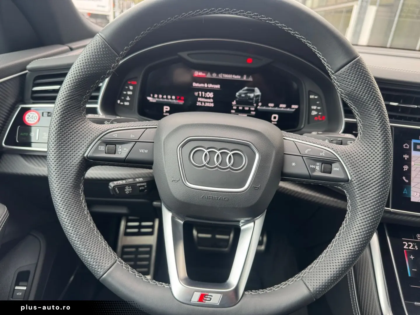 AUDI SQ8 SUV