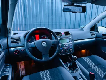 VW Golf 5 1.6 MPI  Fab 06-2008 Euro 4   1.6 BENZINA 102CP