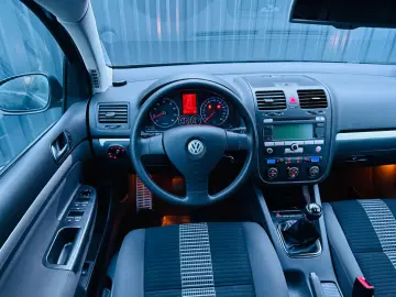 VW Golf 5 1.6 MPI  Fab 06-2008 Euro 4   1.6 BENZINA 102CP