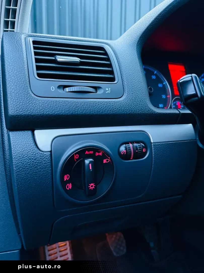 VW Golf 5 1.6 MPI  Fab 06-2008 Euro 4   1.6 BENZINA 102CP