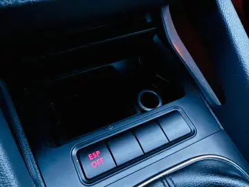 VW Golf 5 1.6 MPI  Fab 06-2008 Euro 4   1.6 BENZINA 102CP