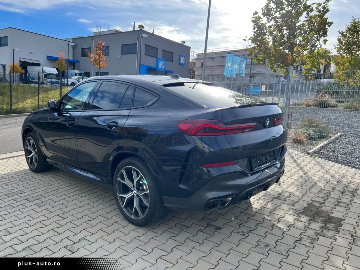 BMW X6 M60i B&W 360Kamera StandH AHK