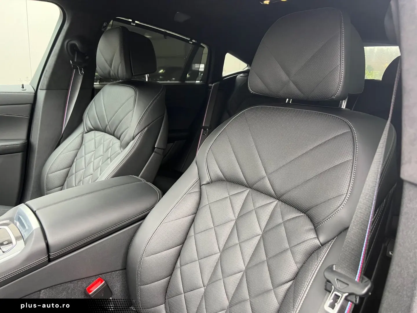 BMW X6 M60i B&W 360Kamera StandH AHK