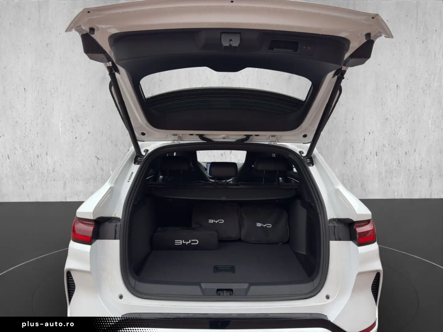 BYD SEAL U DM-i PHEV 18.3kWh Boost ACC 360 11kw OBC