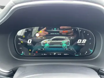 MG HS Luxury 1.5 DCT