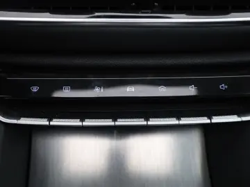 MG HS 1.5 T-GDI Luxury Automat