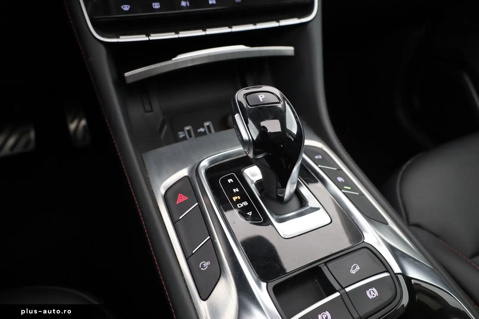 MG HS 1.5 T-GDI Luxury Automat