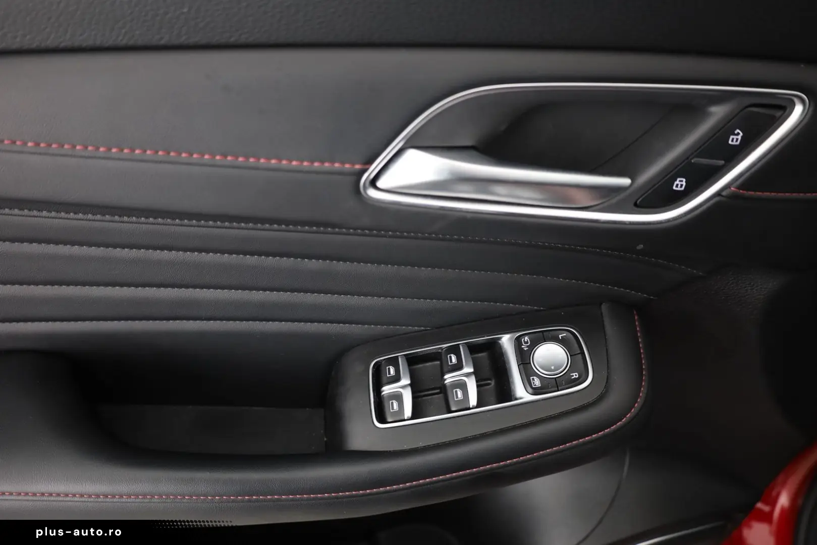 MG HS 1.5 T-GDI Luxury Automat