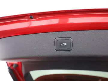 MG HS 1.5 T-GDI Luxury Automat