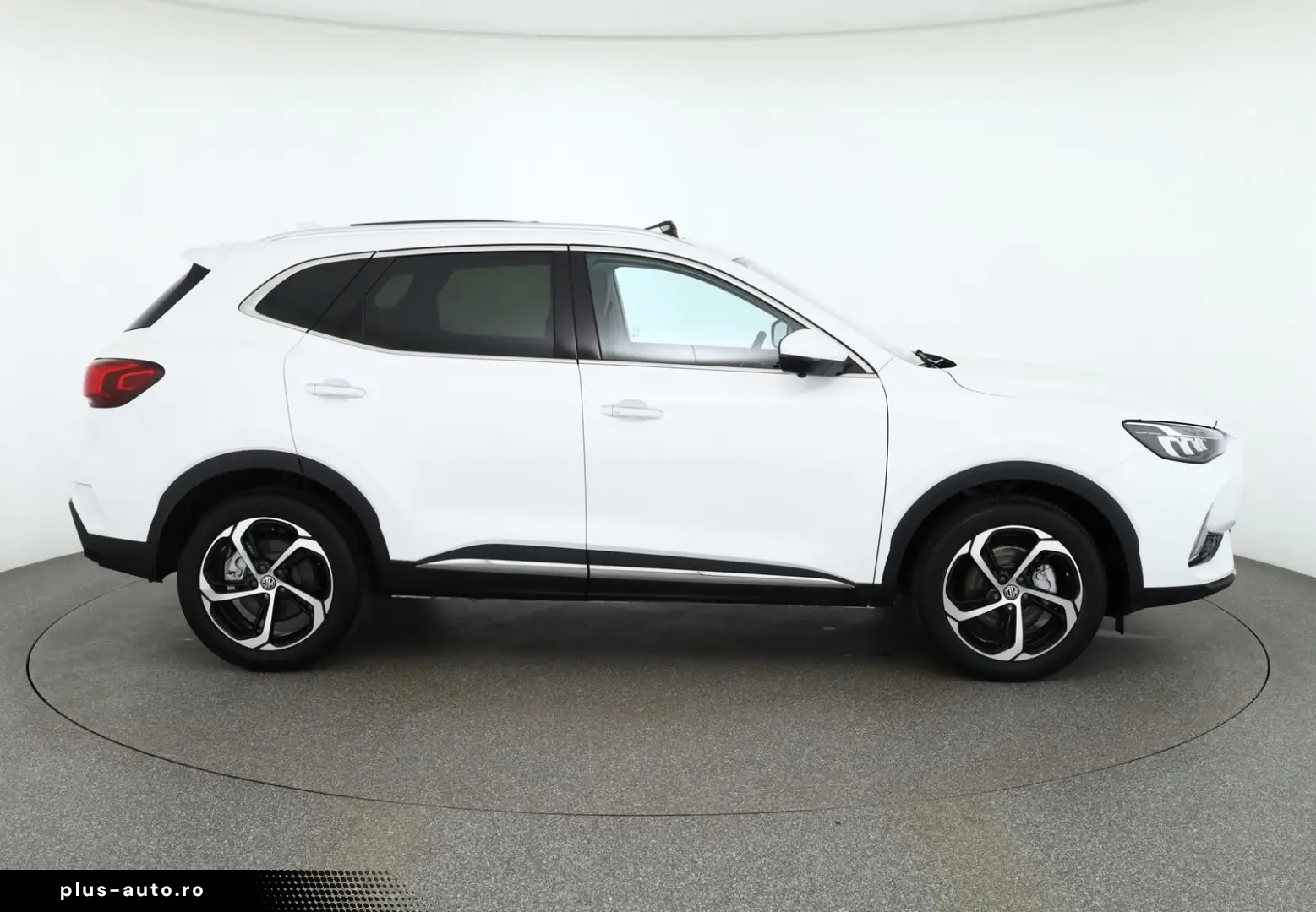 MG HS 1.5 T-GDI Luxury Automat