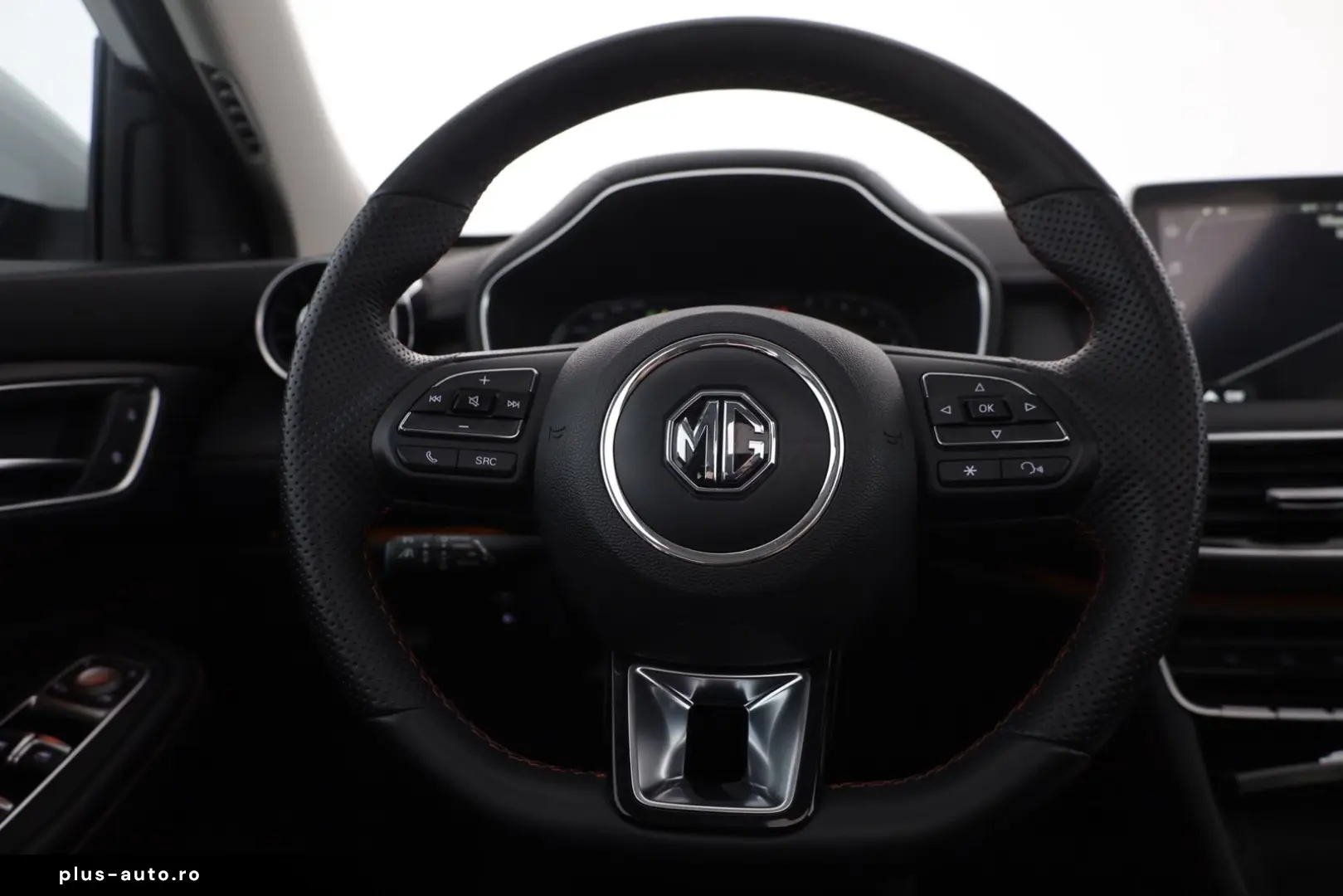 MG HS 1.5 T-GDI Luxury Automat