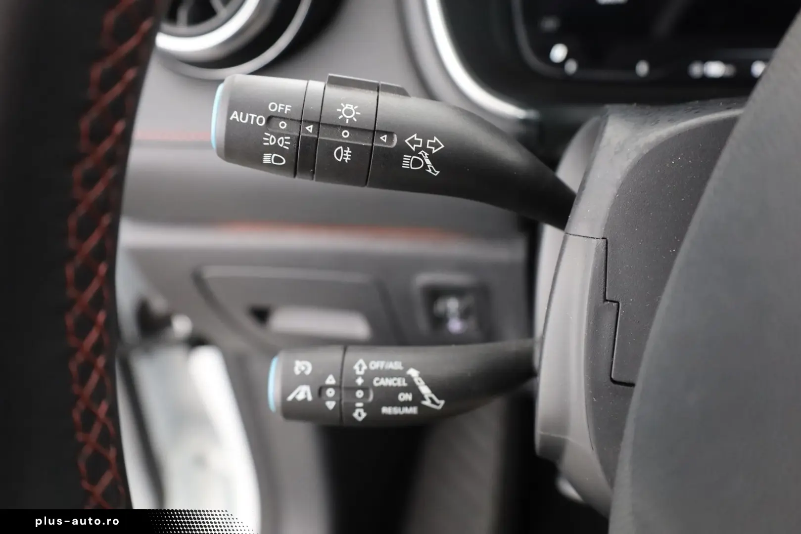 MG HS 1.5 T-GDI Luxury Automat