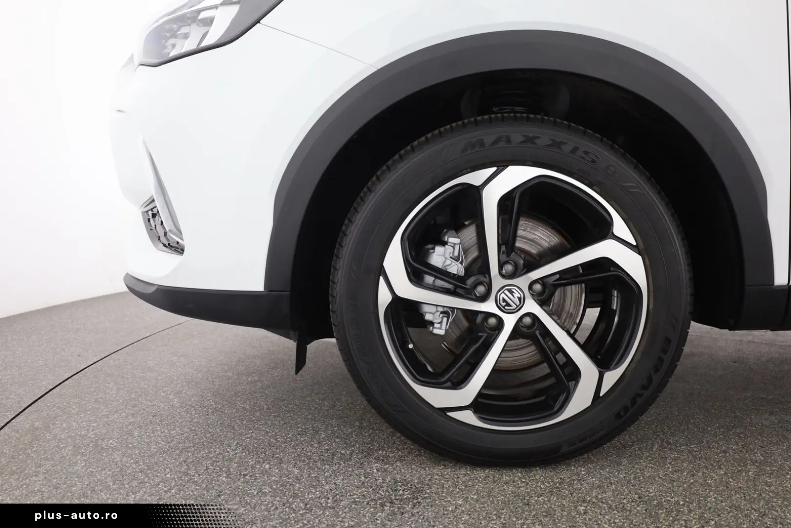 MG HS 1.5 T-GDI Luxury Automat