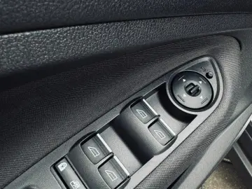 FORD C-MAX  Fab. 10.2015  1.5 DIESEL 120CP  Euro 6