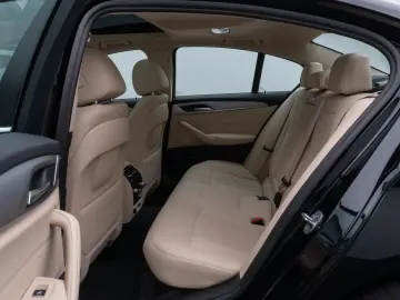 BMW 530i Kamera Glasdach DAB Lenkrhzg Klima-4. Alarm