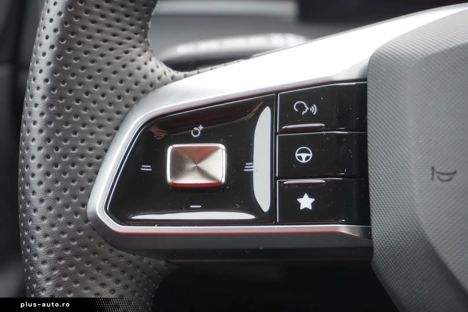 MG HS 1.5 T-GDI Luxury Aut. LED ACC 360  Totwinkel