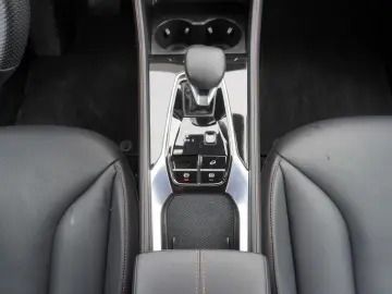 MG HS 1.5 T-GDI Luxury Aut. LED ACC 360  Totwinkel