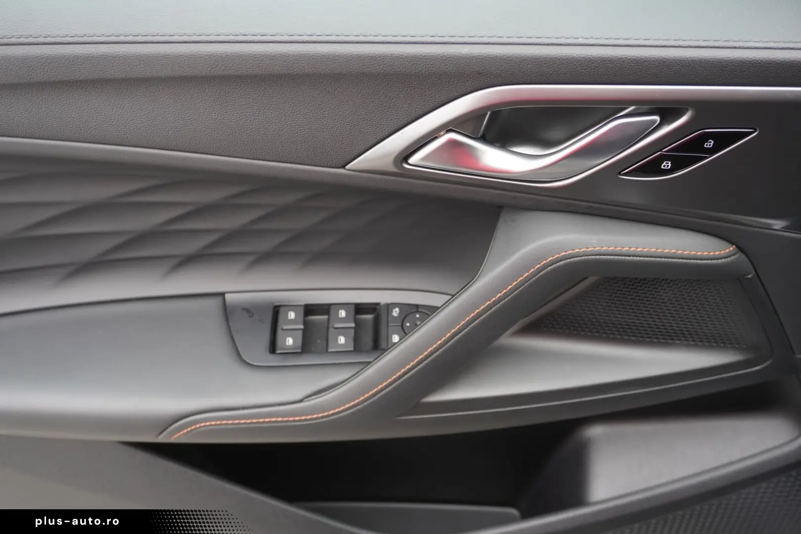 MG HS 1.5 T-GDI Luxury Aut. LED ACC 360  Totwinkel