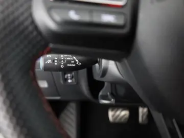 MG HS 1.5 T-GDI Luxury Aut. LED ACC Navi 360  Pano