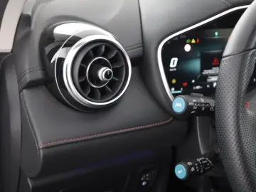 MG HS 1.5 T-GDI Luxury Aut. LED ACC Navi 360  Pano