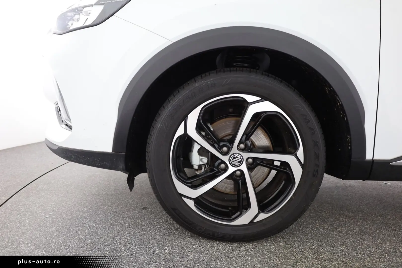 MG HS 1.5 T-GDI Luxury Aut. LED ACC Navi 360  Pano