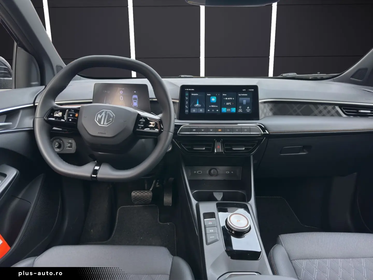 MG MG3 Hybrid  Luxury