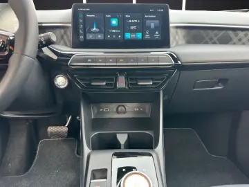 MG MG3 Hybrid  Luxury