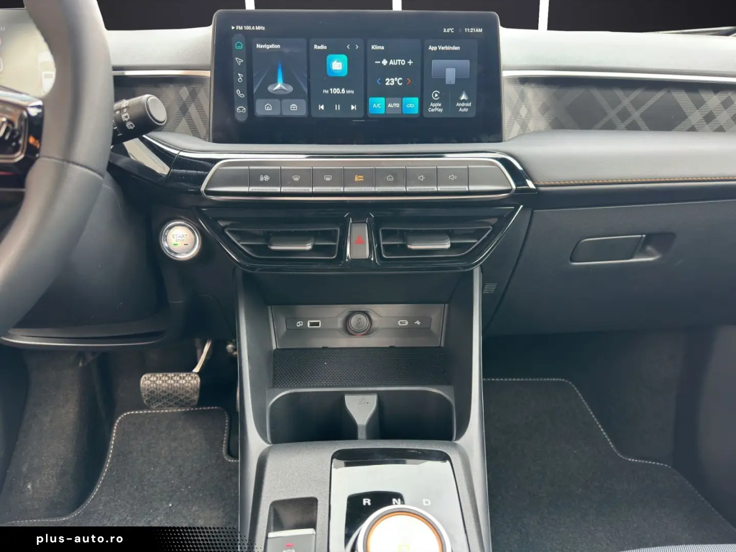 MG MG3 Hybrid  Luxury