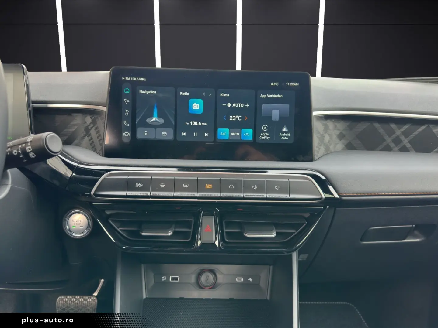 MG MG3 Hybrid  Luxury