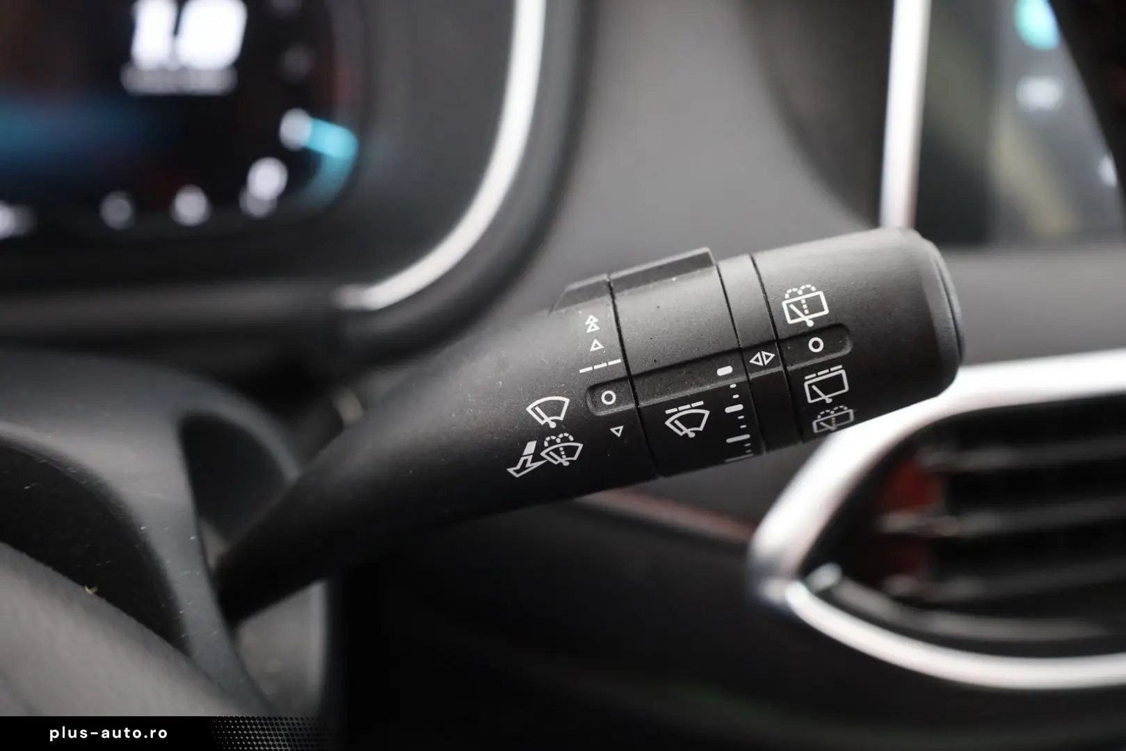 MG HS 1.5 T-GDI Luxury Aut. LED ACC Navi 360  Pano